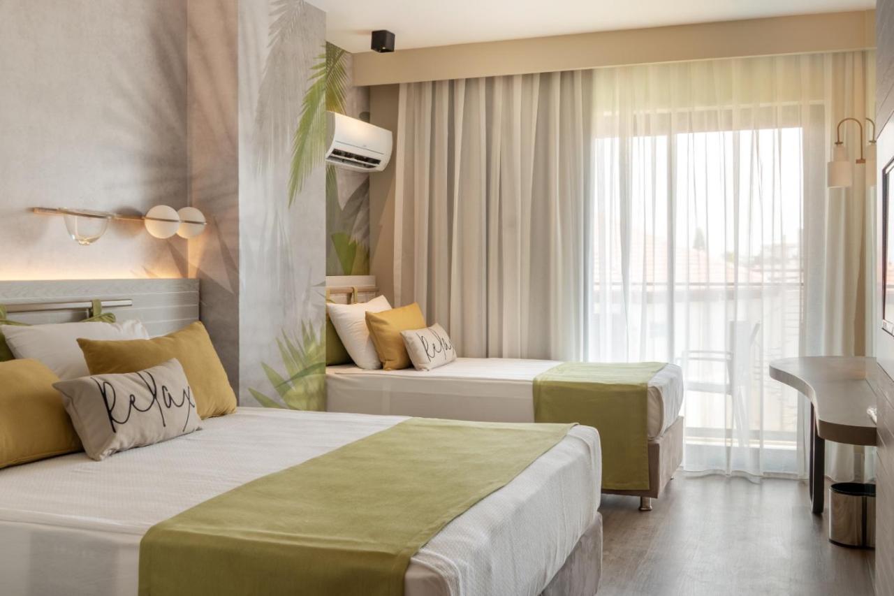 Side Square Hotel (Adults Only) Экстерьер фото