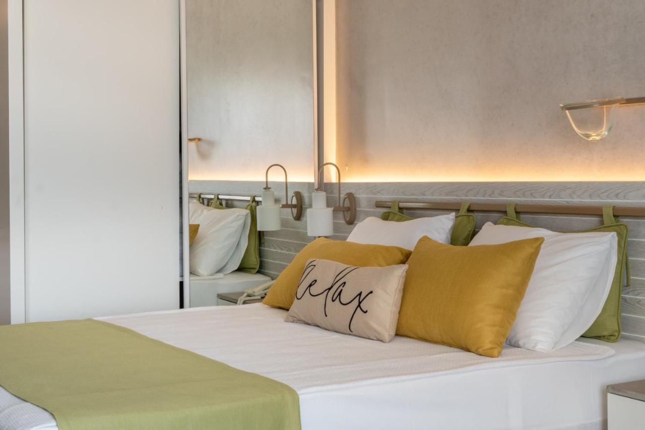 Side Square Hotel (Adults Only) Экстерьер фото